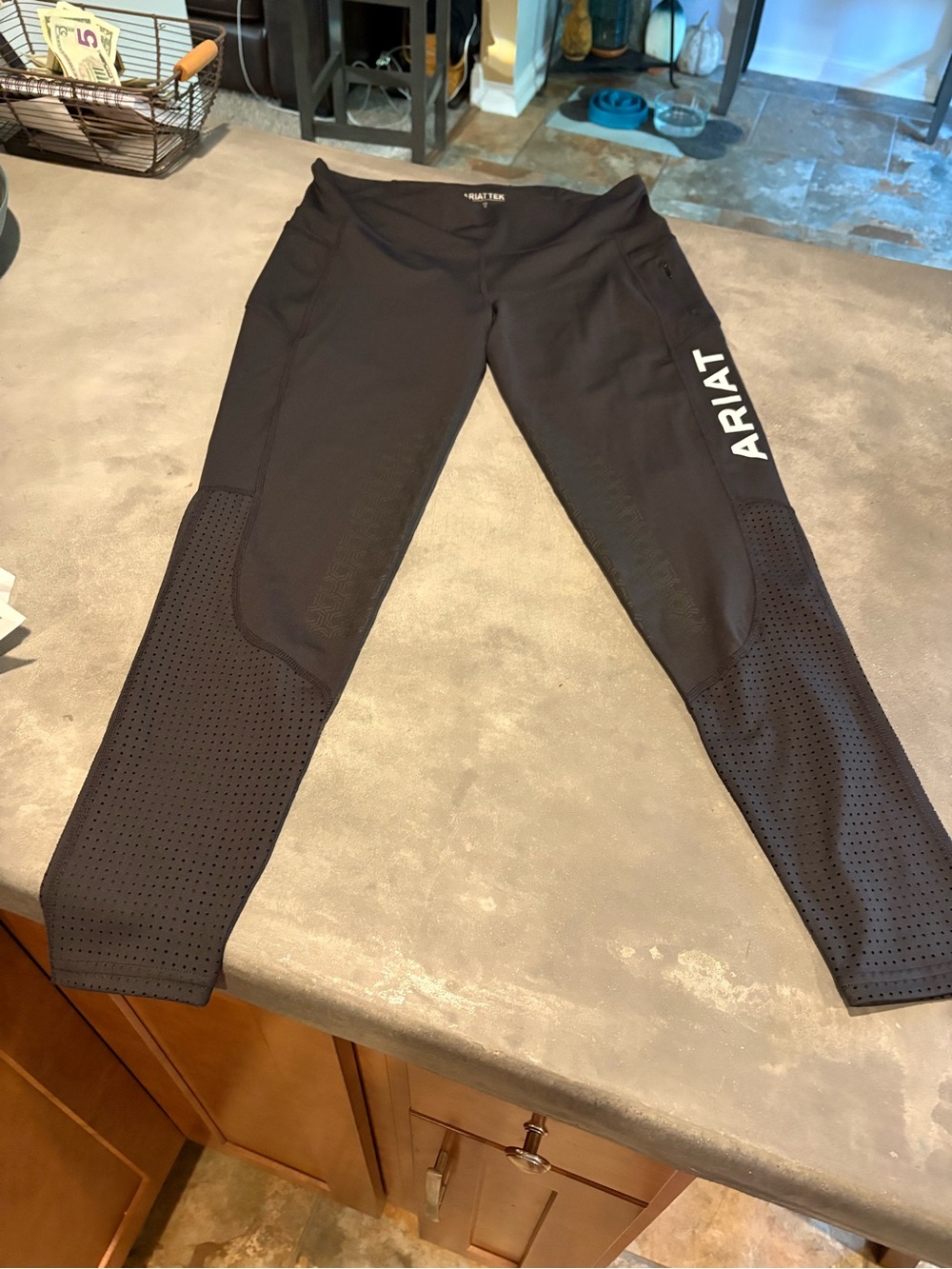 New Ariat Tek Woman’s Medium Pants